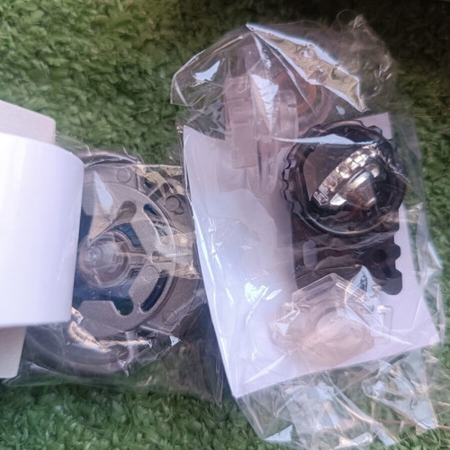 Beyblade Screw Capricorne like new