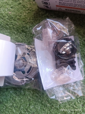 Beyblade Screw Capricorne like new
