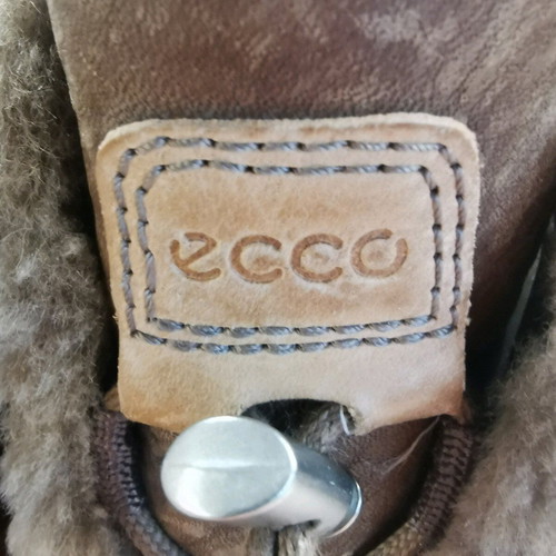 Ecco Trace Lite HydroMax women's winter boots brown like new, size 39