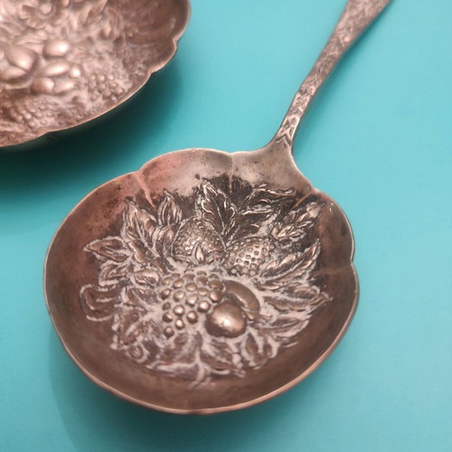 Silver set of seed testing spoon and tray like new