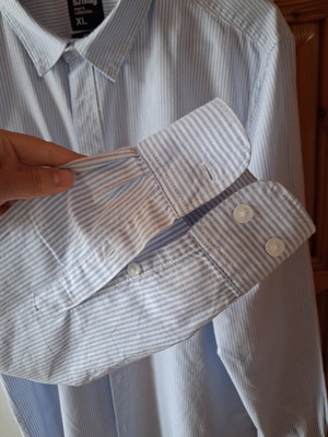 Sinsay Slim Fit Men's Shirt XL Striped Like New
