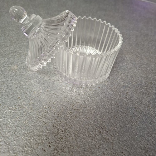 Vintage glass bowl jewelry box with lid 10cm like new