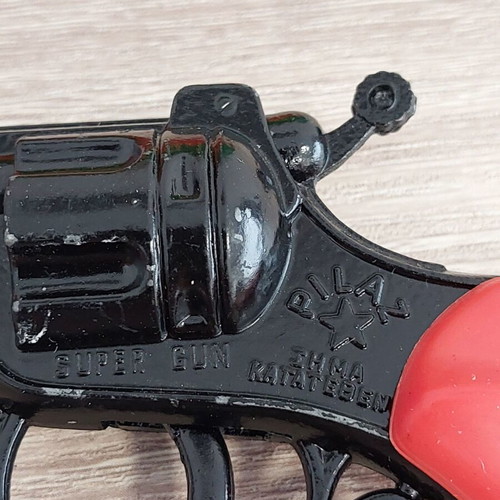 Pilaz N 11 iron pistols new, pack of 12 pieces