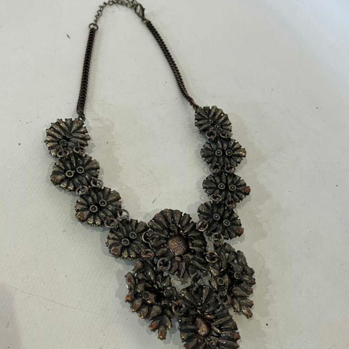 Vintage statement necklace with blue beads, 28cm