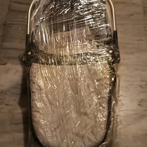 iSeeU stroller with carrycot like new