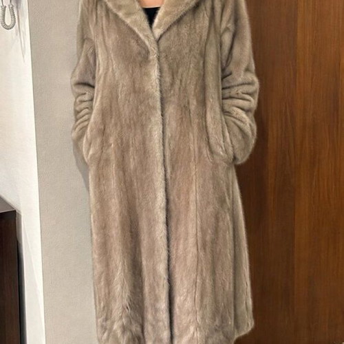 Mink fur coat size M, like new, light beige/brown