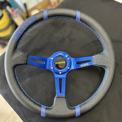 Momo steering wheel blue new with cone and accessories