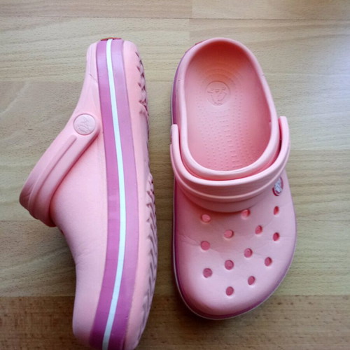 Crocs girls' slippers used, size 33-34