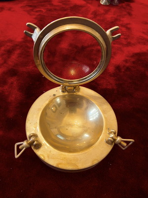 Collectible brass ashtray 'Finistrini' nautical design