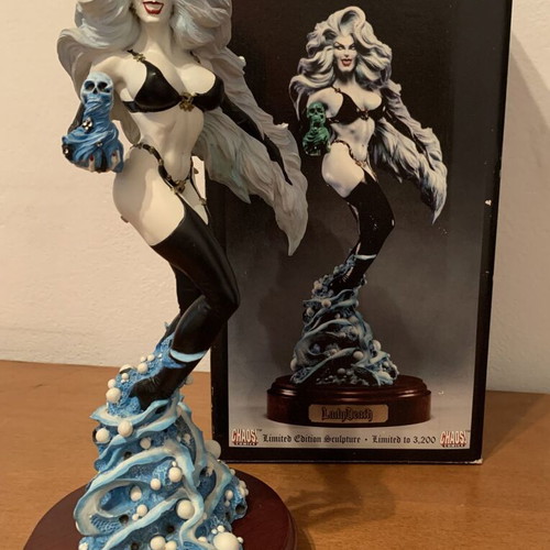 Lady Death statue new, limited edition 1995