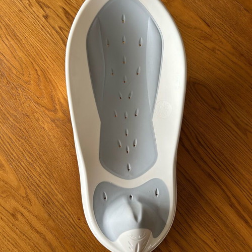 Bebe Angel Bath Support Baby Seat like new 0-6 months