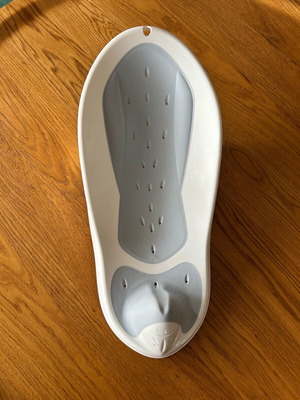 Bebe Angel Bath Support Baby Seat like new 0-6 months