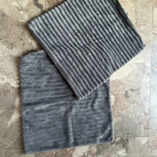 Fur sofa pillowcases set of 2 like new