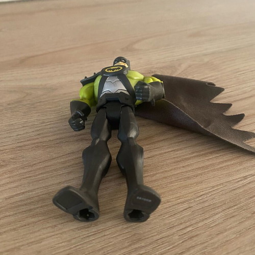 Batman miniature figure used with damages