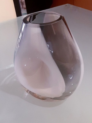 Modern Art thick glass vase white anthracite