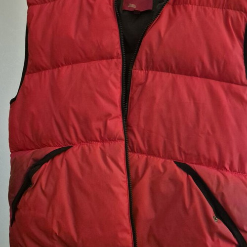Zara sleeveless hooded vest like new, red, XL