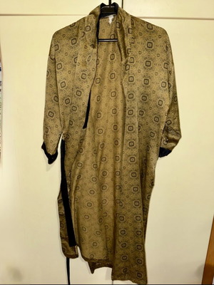 Χρυσή ρόμπα μέγεθος L σαν καινούργιο, unisex vintage κομμάτι