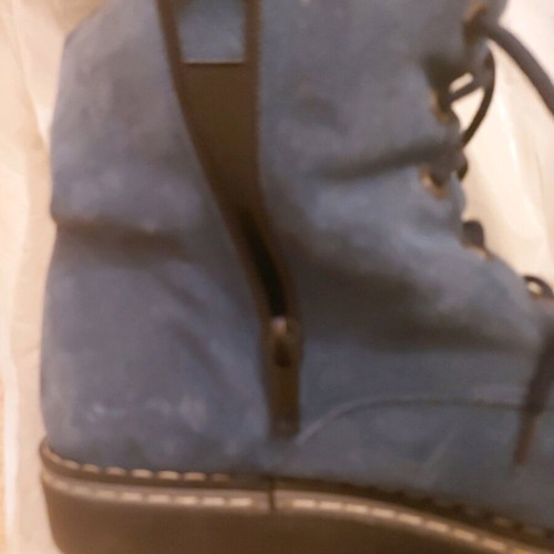 Blue soft suede ankle boots size 37 like new