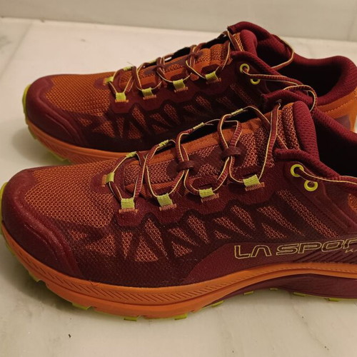 La Sportiva Karacal αθλητικά παπούτσια trail running καινούργια, νούμερο 46.5