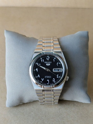 Seiko 5 SNK063J5 Καινούργιο Αυτόματο Ρολόι με Ανατολικούς Αραβικούς Αριθμούς