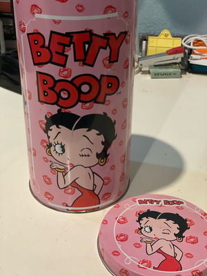 Betty Boop metal storage tin like new