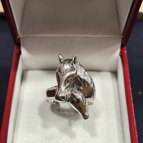 Unisex Silver Ring with 4 Diamonds Like New