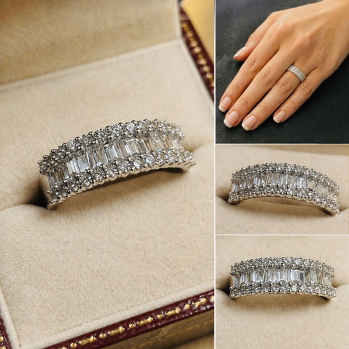 White Gold 10K Ring with 1.22ct Baguette & Brilliant Diamonds Like New
