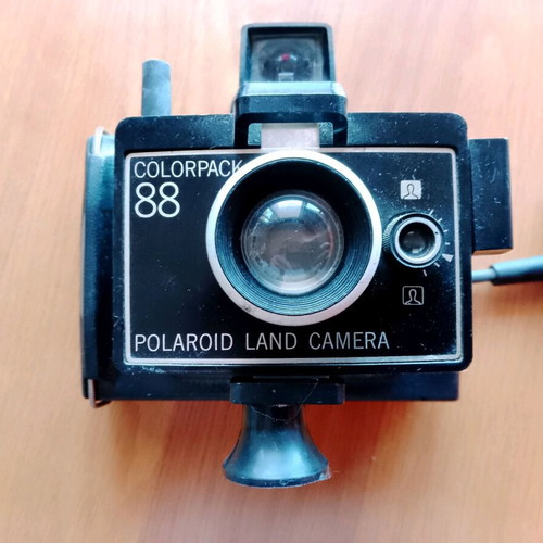 Vintage Polaroid 88 camera used