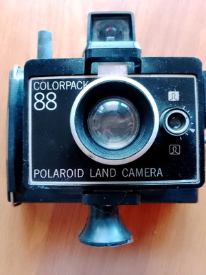 Vintage Polaroid 88 camera used
