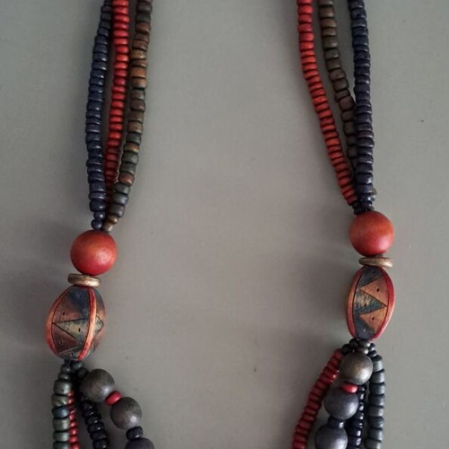 Necklace with colorful wooden beads, like new, handmade