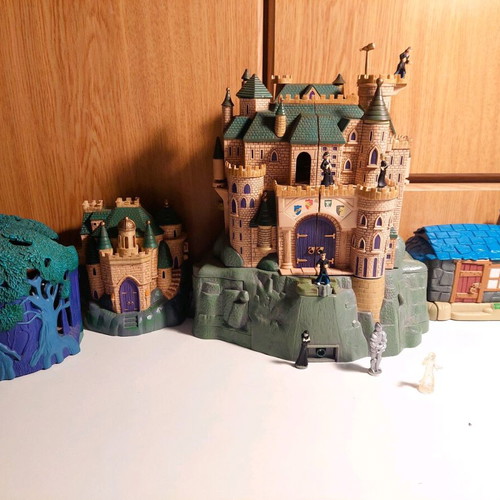 Hogwarts Castle Playset Harry Potter 2001 Mattel used collectible