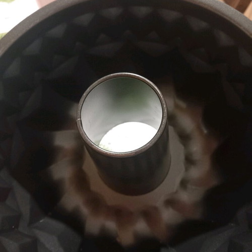 Cake pan used, medium size, in excellent condition