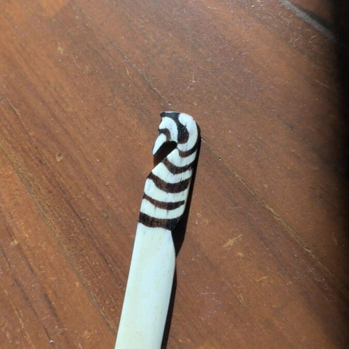 Papercutter handmade with African art animal head design