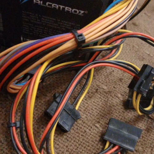Power supply 170-240 Magnum Pro used Alcatroz