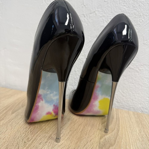 Black patent leather stiletto heels, 16 cm