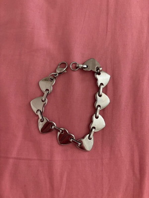 Steel bracelet with hearts new