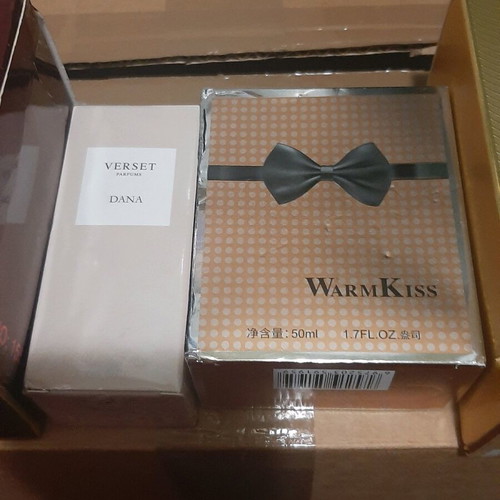 Vintage perfume boxes like new, pack of 5