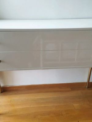 Console for bedroom like new