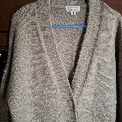 Attrattivo long wool cardigan like new, beige