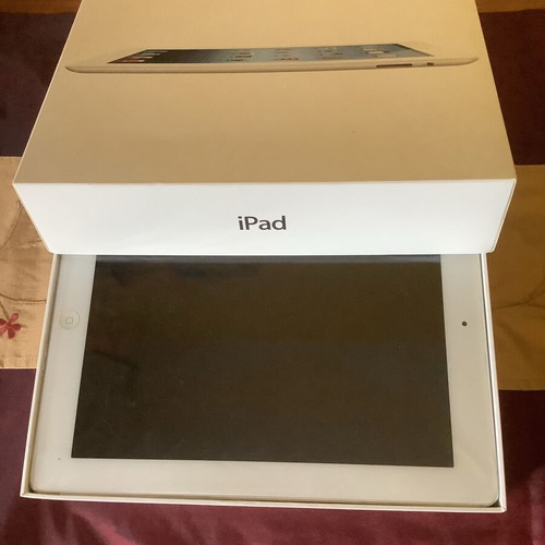 Apple iPad 3 Wi-Fi 16GB used, Retina 9.7-inch display