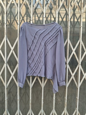 Vintage Asymmetric Grey Top like new
