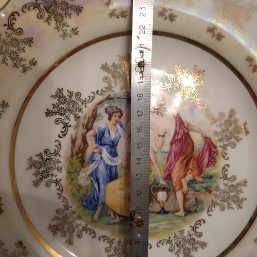 Vintage decorative wall plate 24 gold, like new, 25 cm diameter