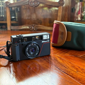 Nikon L35AD Compact Film Camera