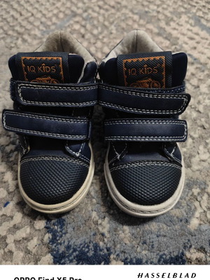 Children's shoes like new, size 22