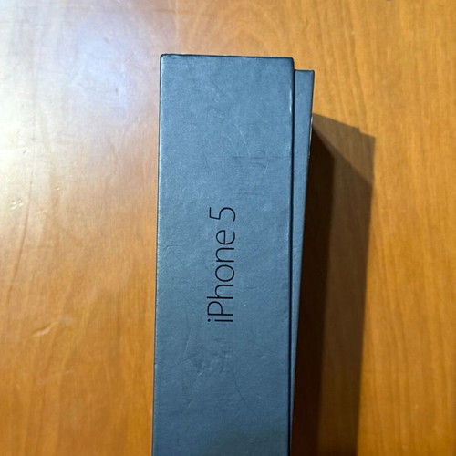 iPhone 5 replica used with box, display phone