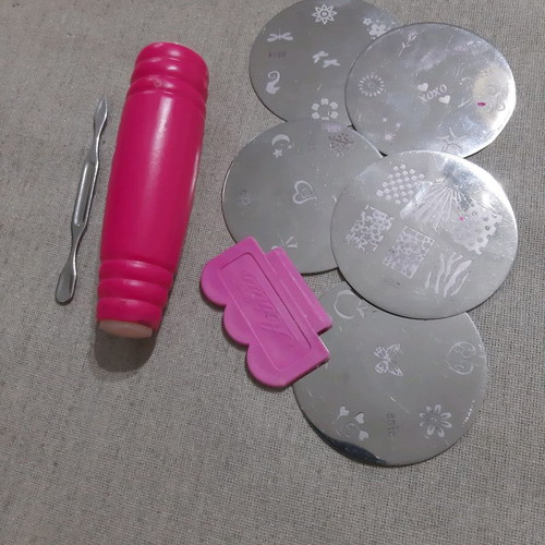 Nail stamping set used