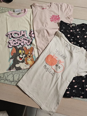 Girls' T-shirts set of 4 like new, ages 10-12