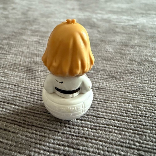LEGO Star Wars Din Djarin and Star Wars Rollinz Luke Skywalker figures