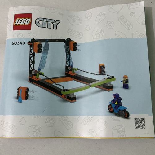 The Blade Stunt Challenge Lego City set like new, 150 pieces