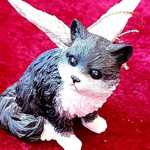 Decorative Tuxedo Cat Figurine with Angel Wings like new